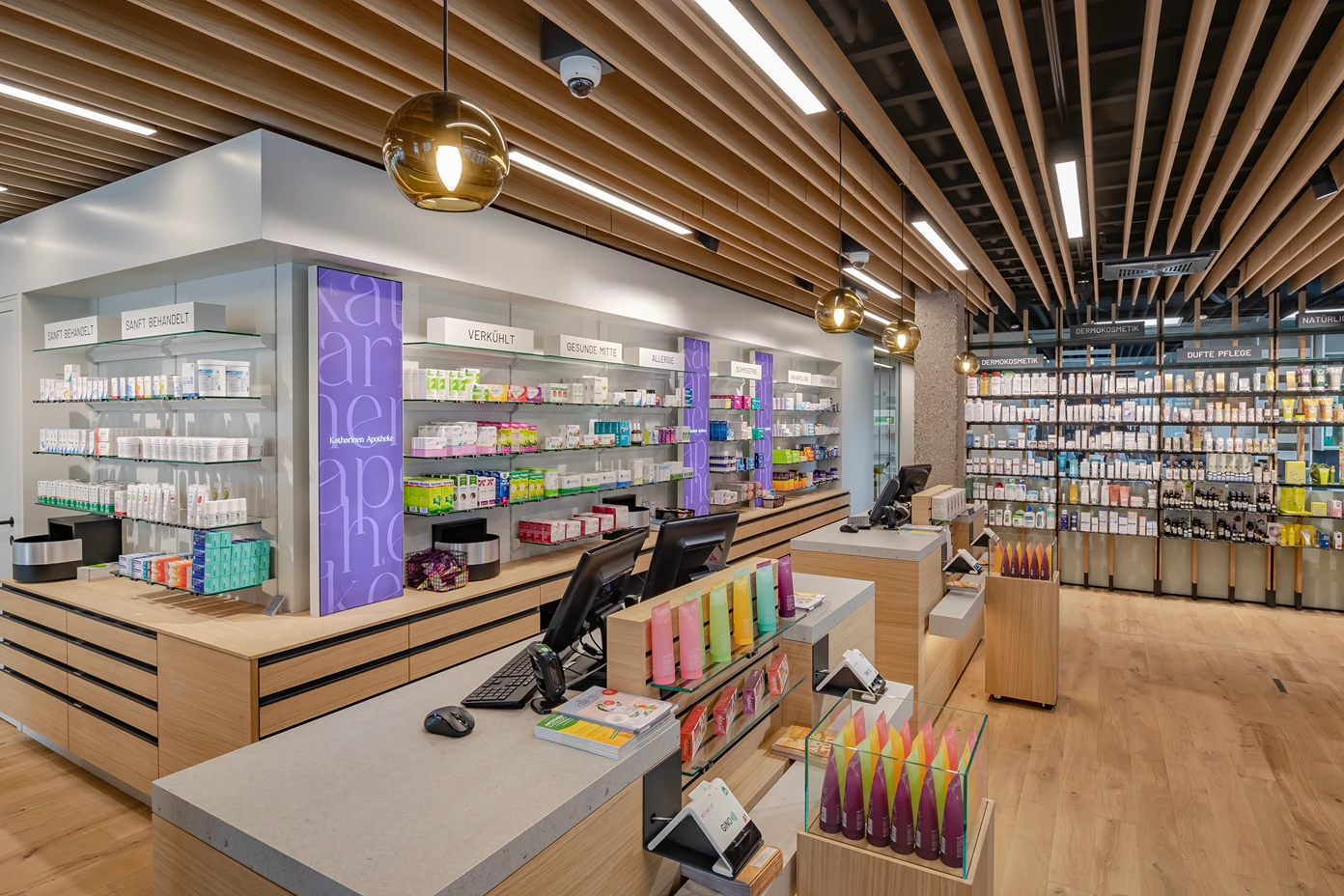 Innenraum der Katharinen Apotheke Freistadt